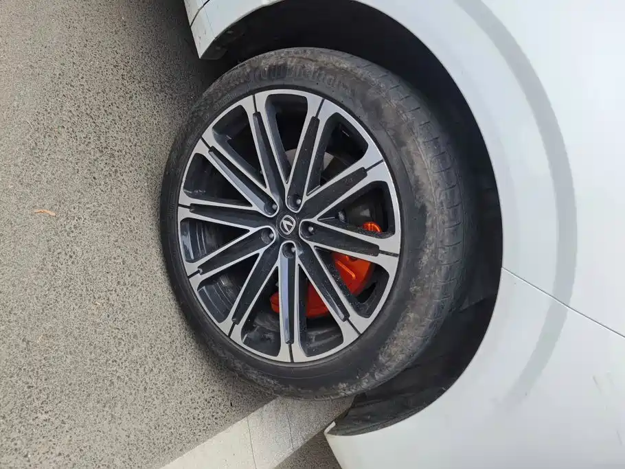 Changan UNI-K Smart Electronic Idd 2023 — фото 6