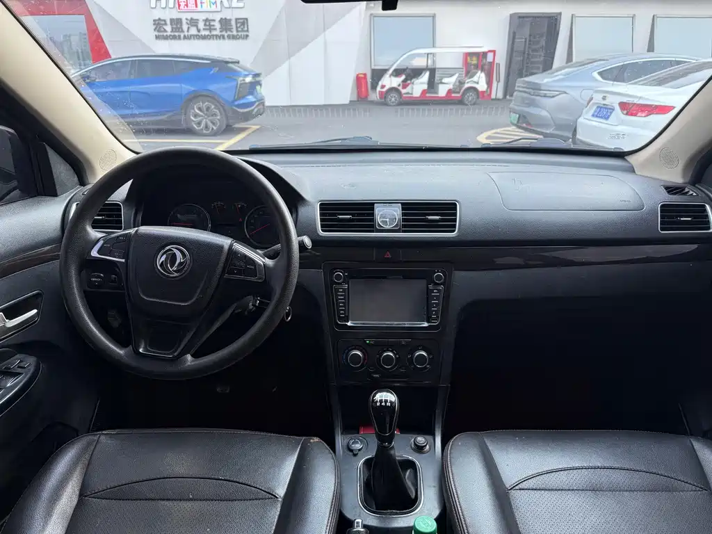 Dongfeng Fengguang 360 2015 — фото 8