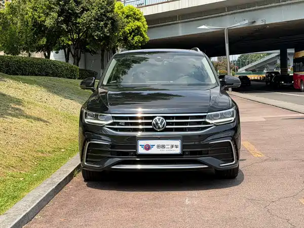 Volkswagen Tiguan L 2023