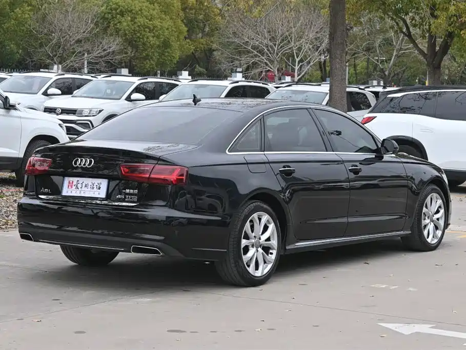 Audi A6L 2017 — фото 6