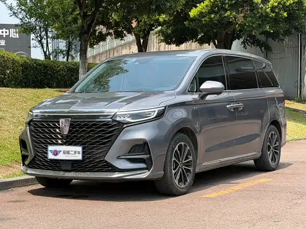 Roewe iMAX8 2022