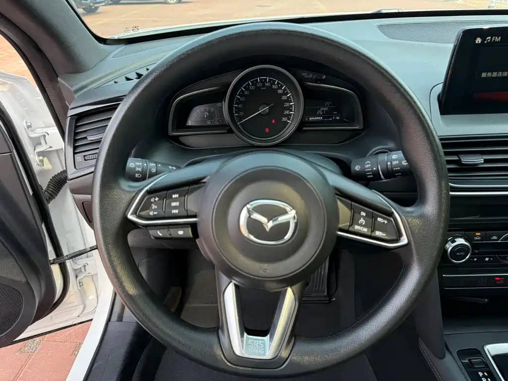 Mazda CX-4 2023 — фото 17