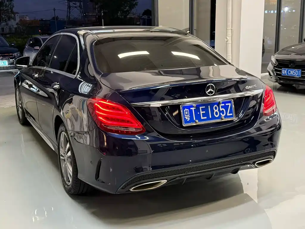 Mercedes-Benz C-Class 2018 — фото 2