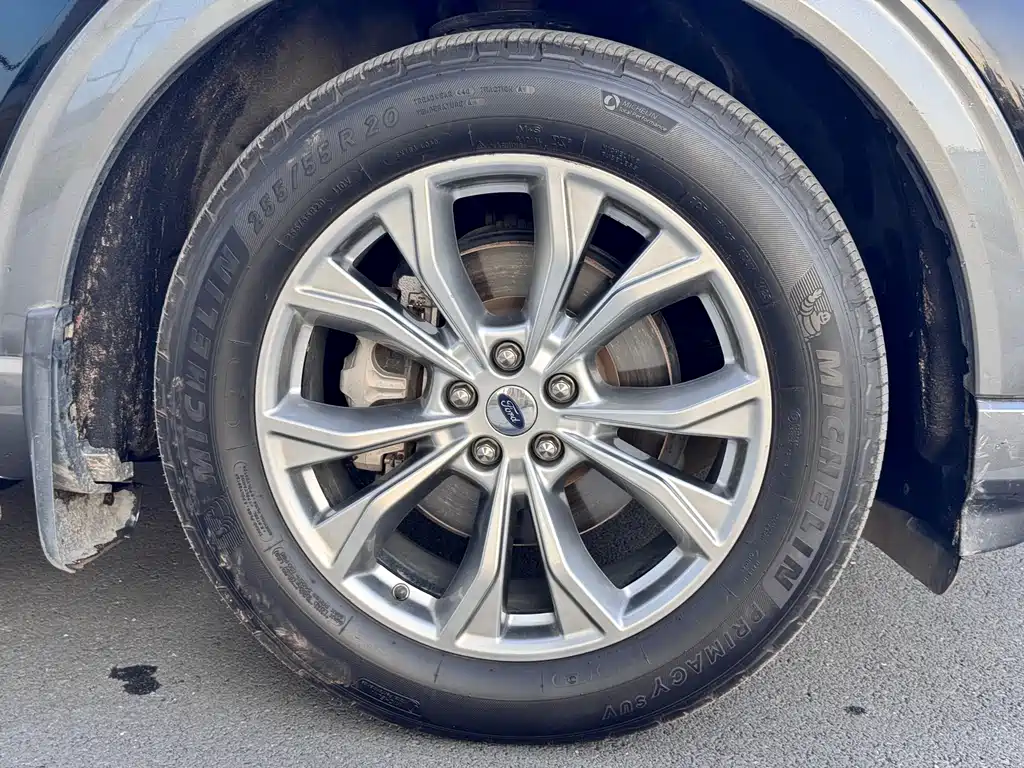 Ford Explorer 2022 — фото 14