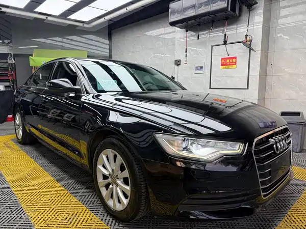 Audi A6L 2014