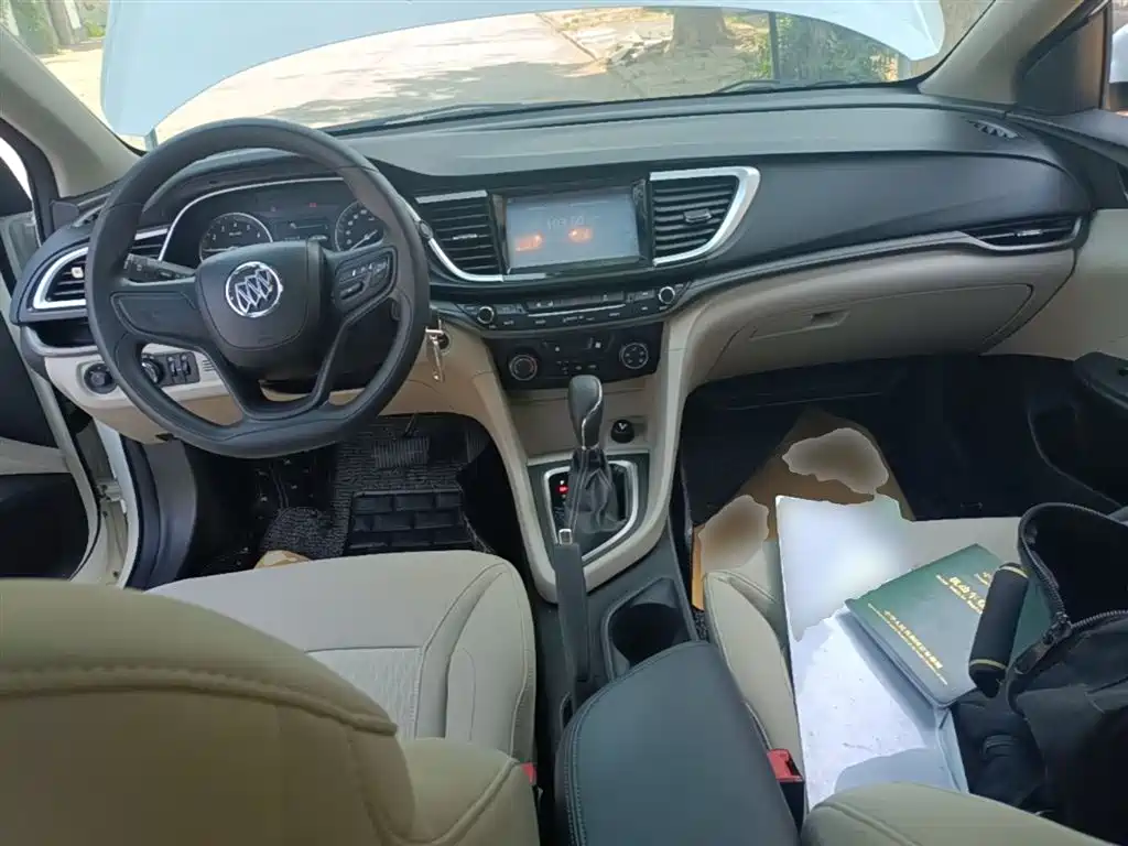 Buick Excelle 2015 — фото 10