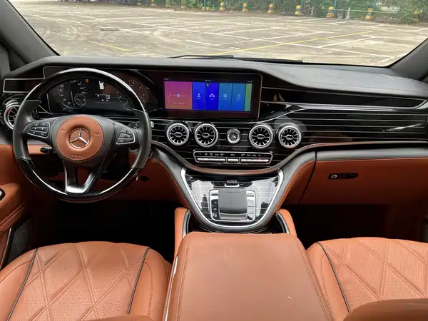 Mercedes-Benz Vito 2023