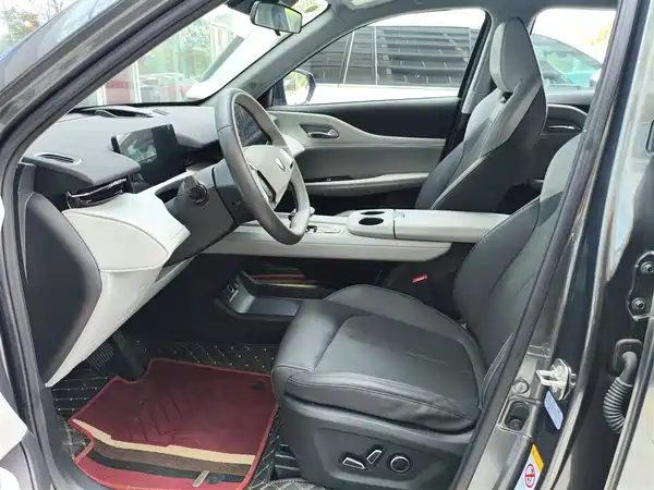 Changan UNI-Z 2024
