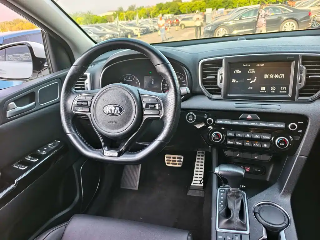 Kia KX5 2016 — фото 18