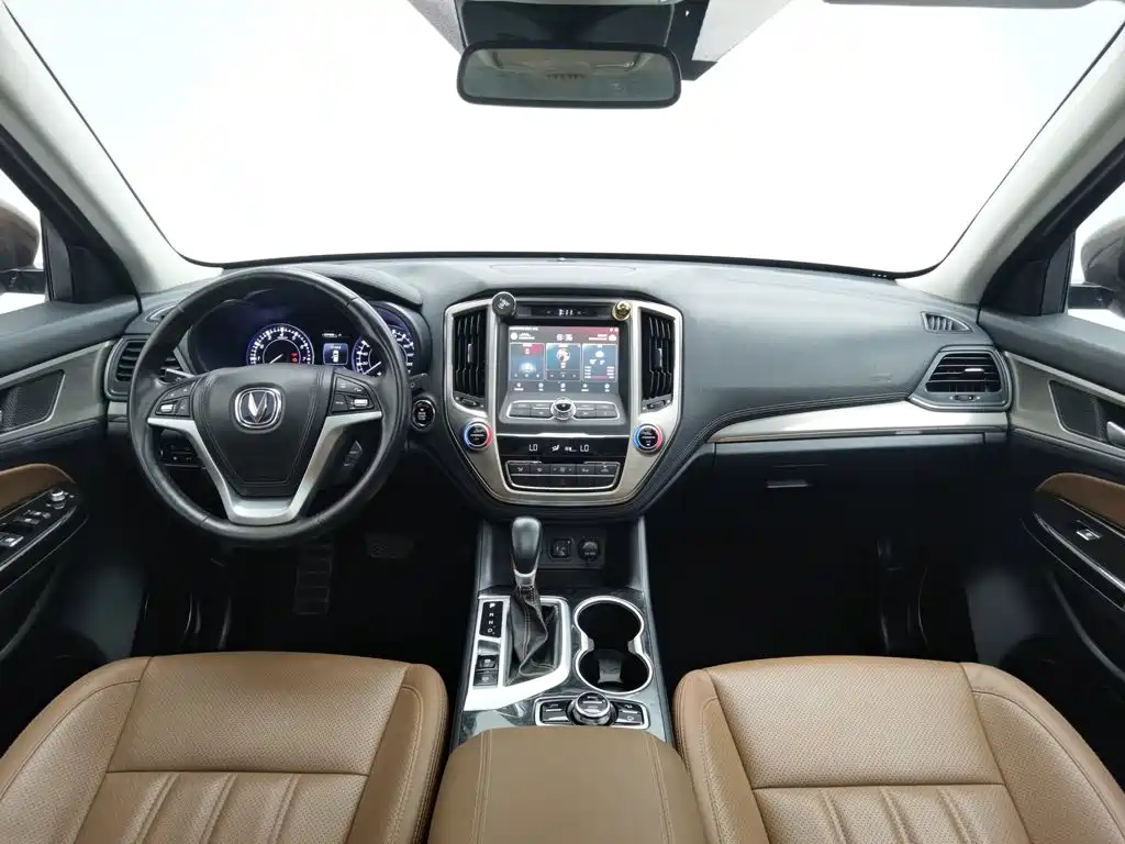 Changan CS95 2017