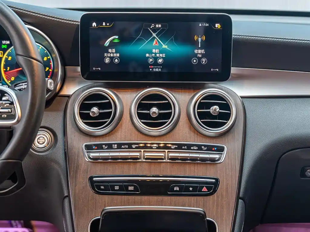 Mercedes-Benz GLC 2021 — фото 13