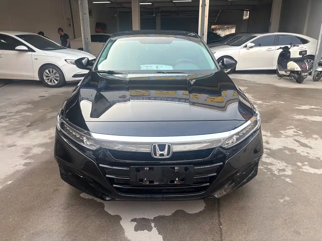 Honda Accord 2020 — фото 7