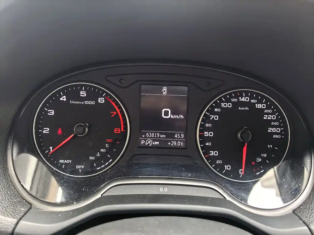 Audi Q2L 2020