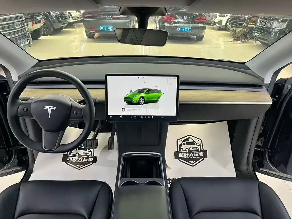 Tesla Model Y 2023 — фото 3