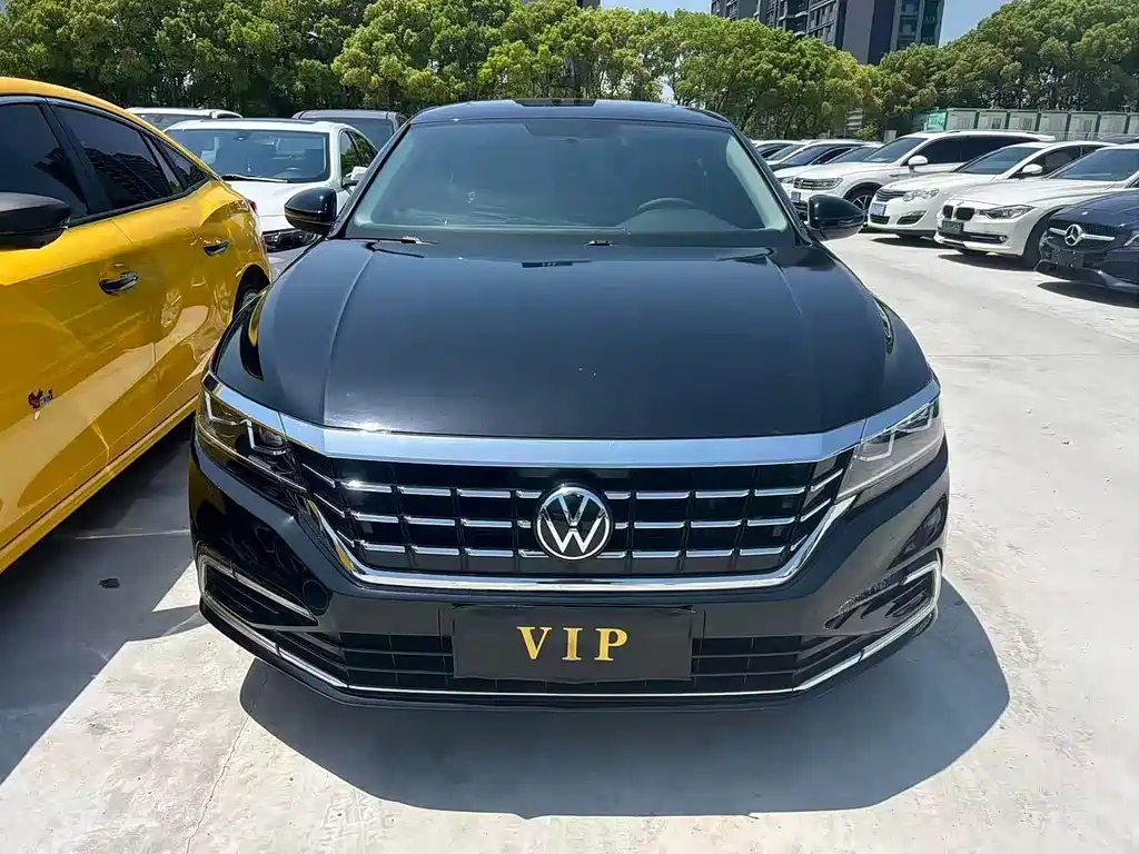 Volkswagen Passat 2021