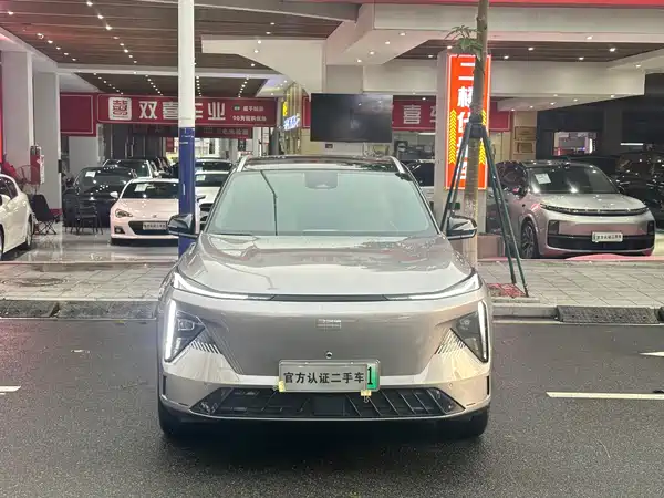 Geely Galaxy L7 2024