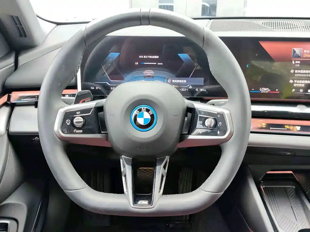 BMW i5 2025 — фото 5