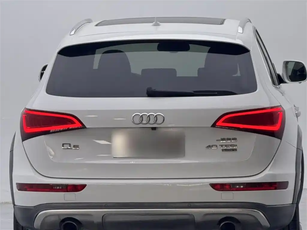 Audi Q5 2017 — фото 10