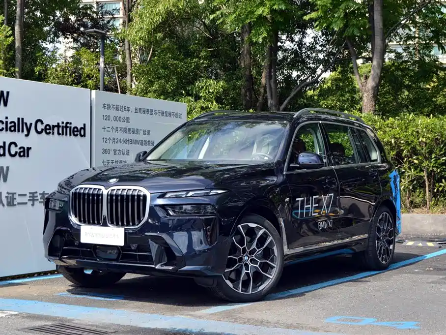 BMW X7 2024 — фото 2