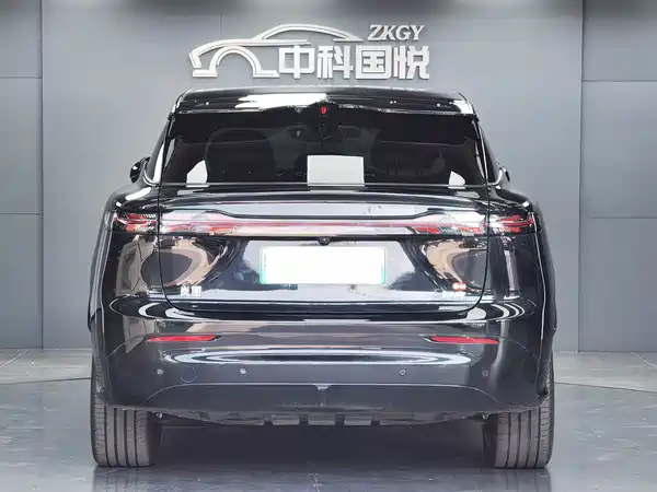 Voyah Zhiyin 2025