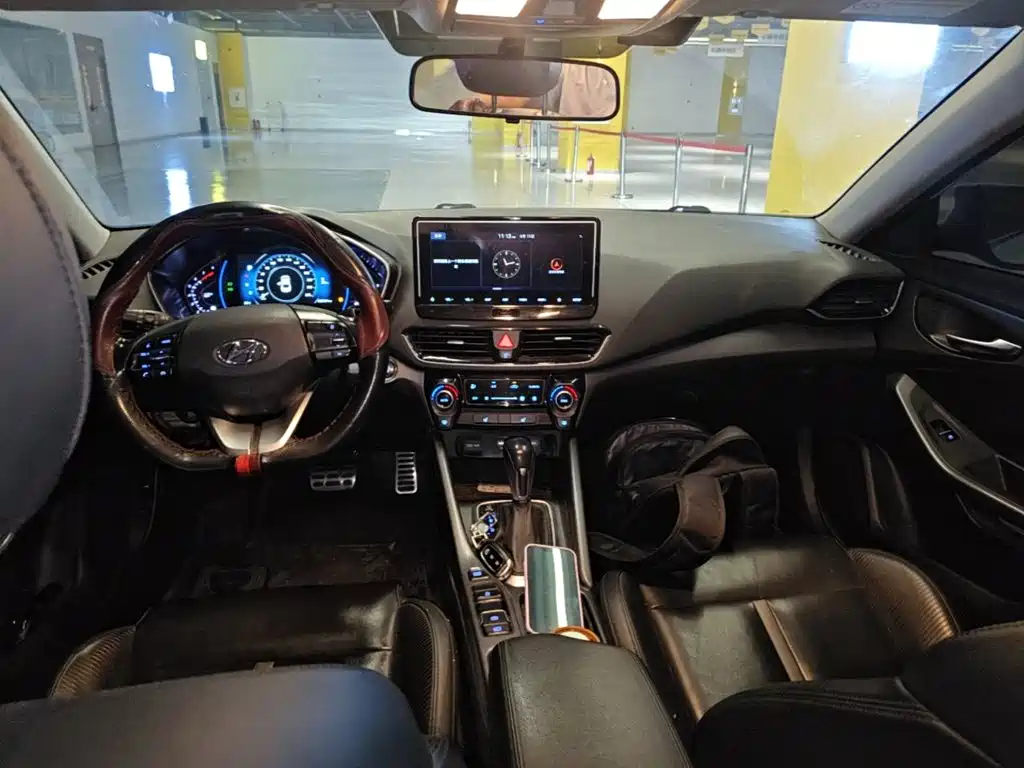 Hyundai Festa 2019 — фото 10
