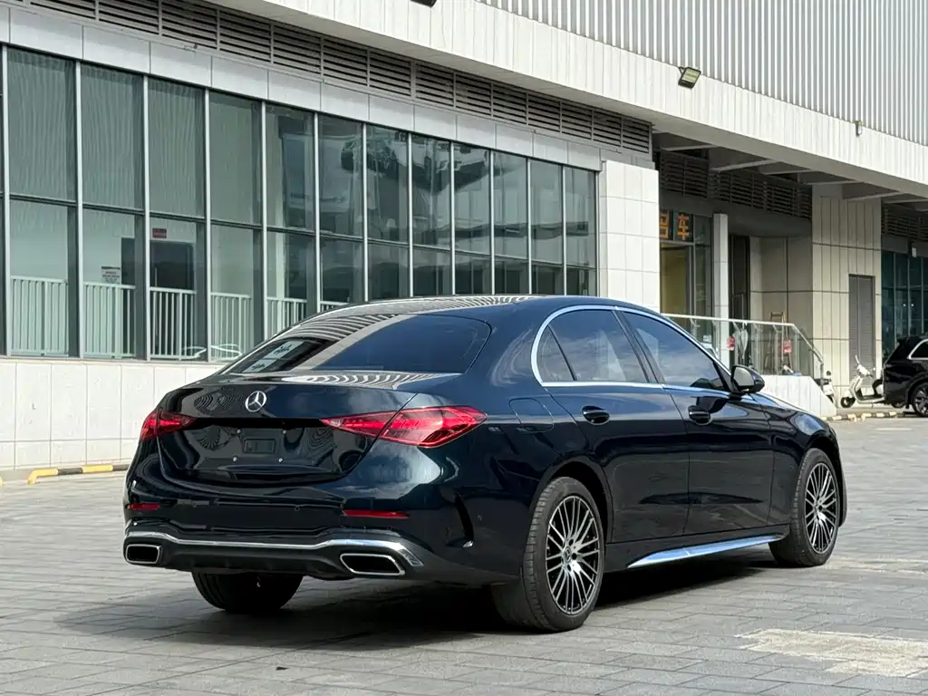 Mercedes-Benz C-Class 2023