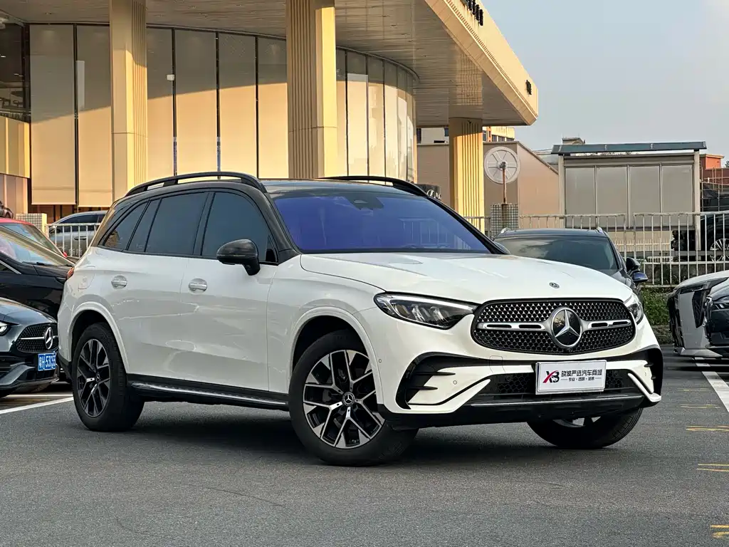 Mercedes-Benz GLC 2023 — фото 2
