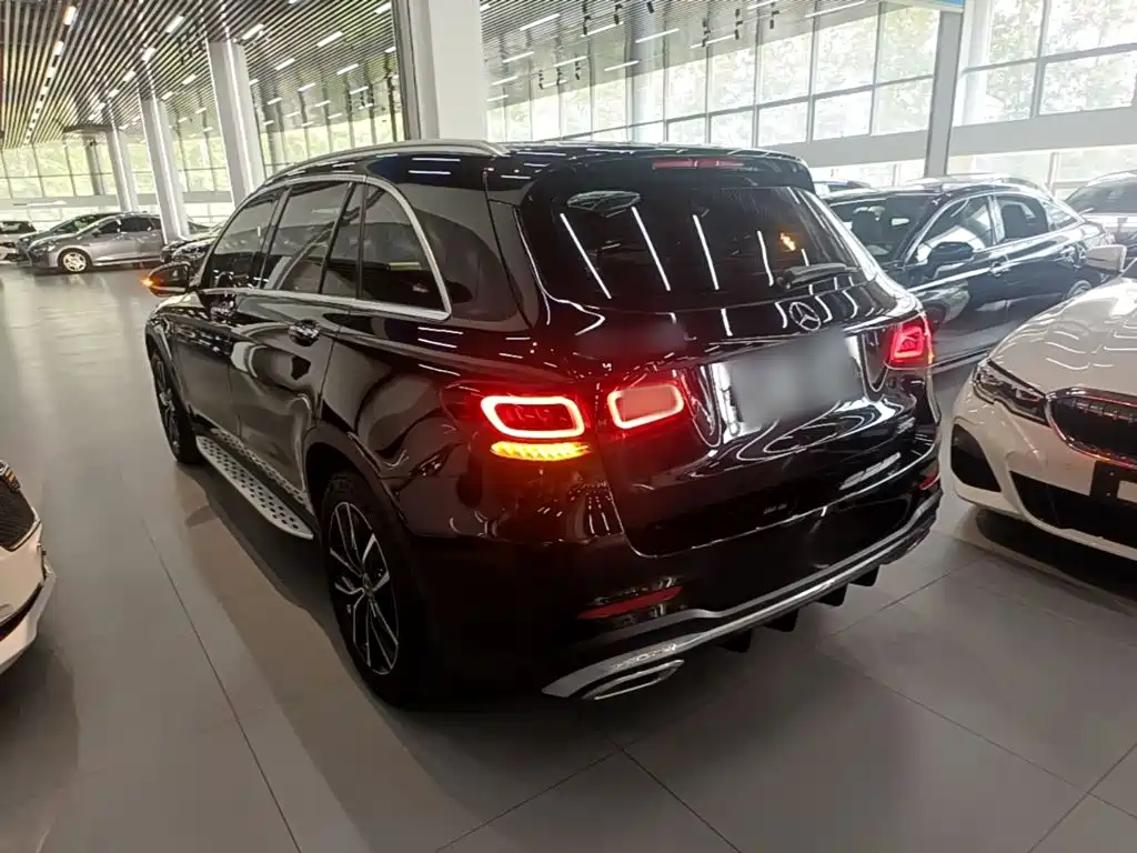Mercedes-Benz GLC 2021