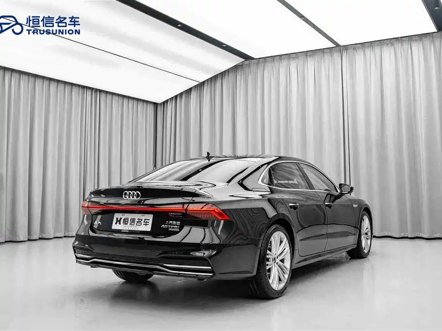 Audi A7L 2025 — фото 5