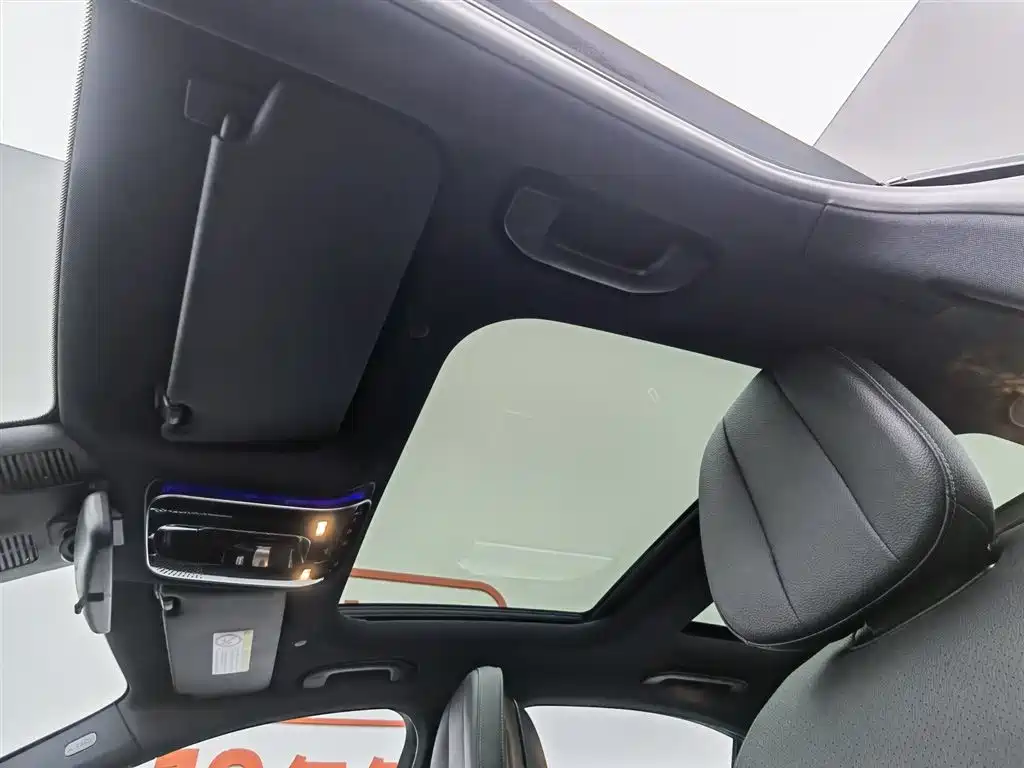 Mercedes-Benz C-Class 2022 — фото 14