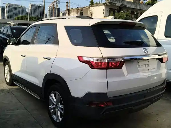 Dongfeng Scenery S560 2019