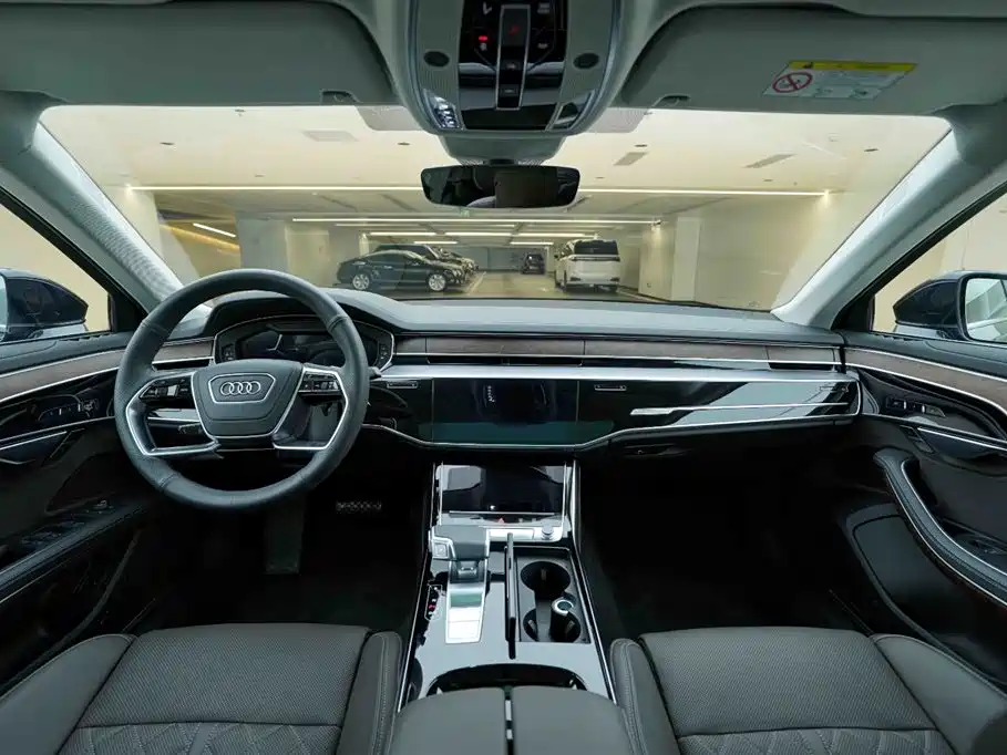 Audi A8 2024 — фото 22