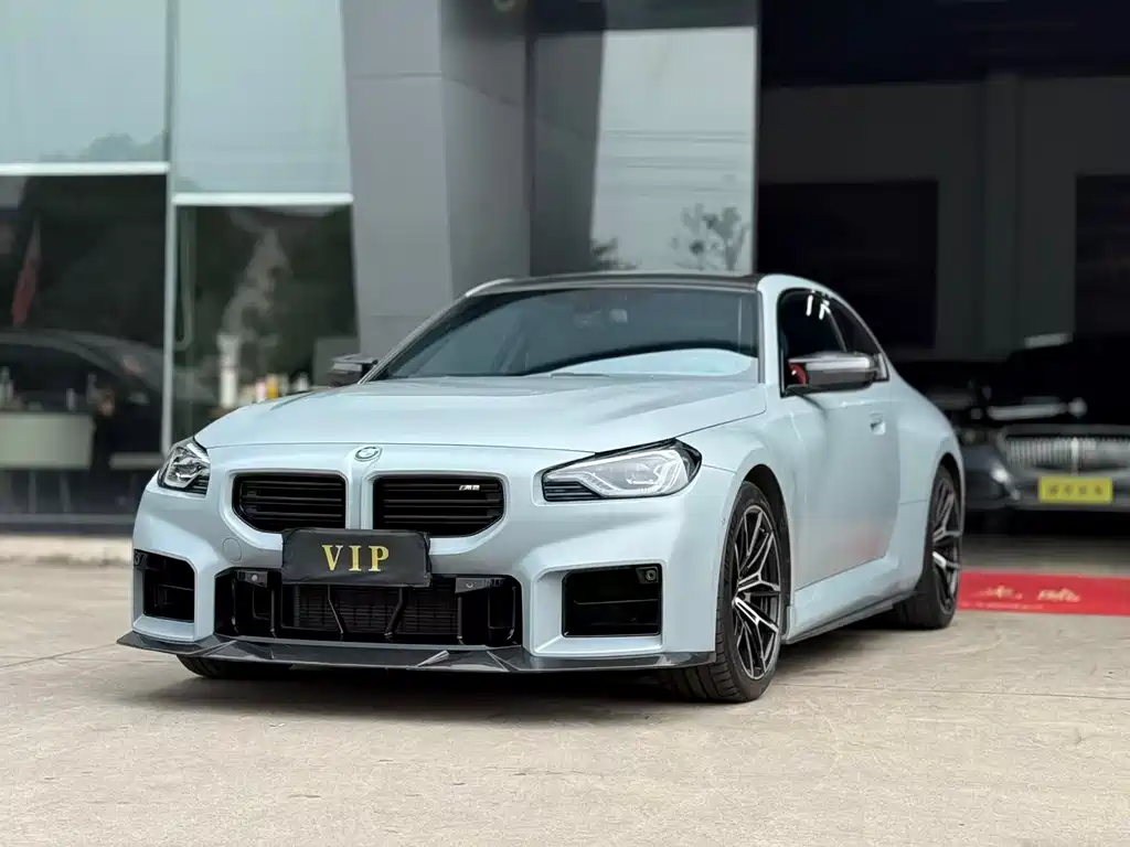 BMW M2 2025 — фото 1