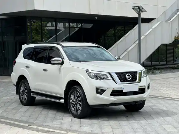 Nissan Terra 2020