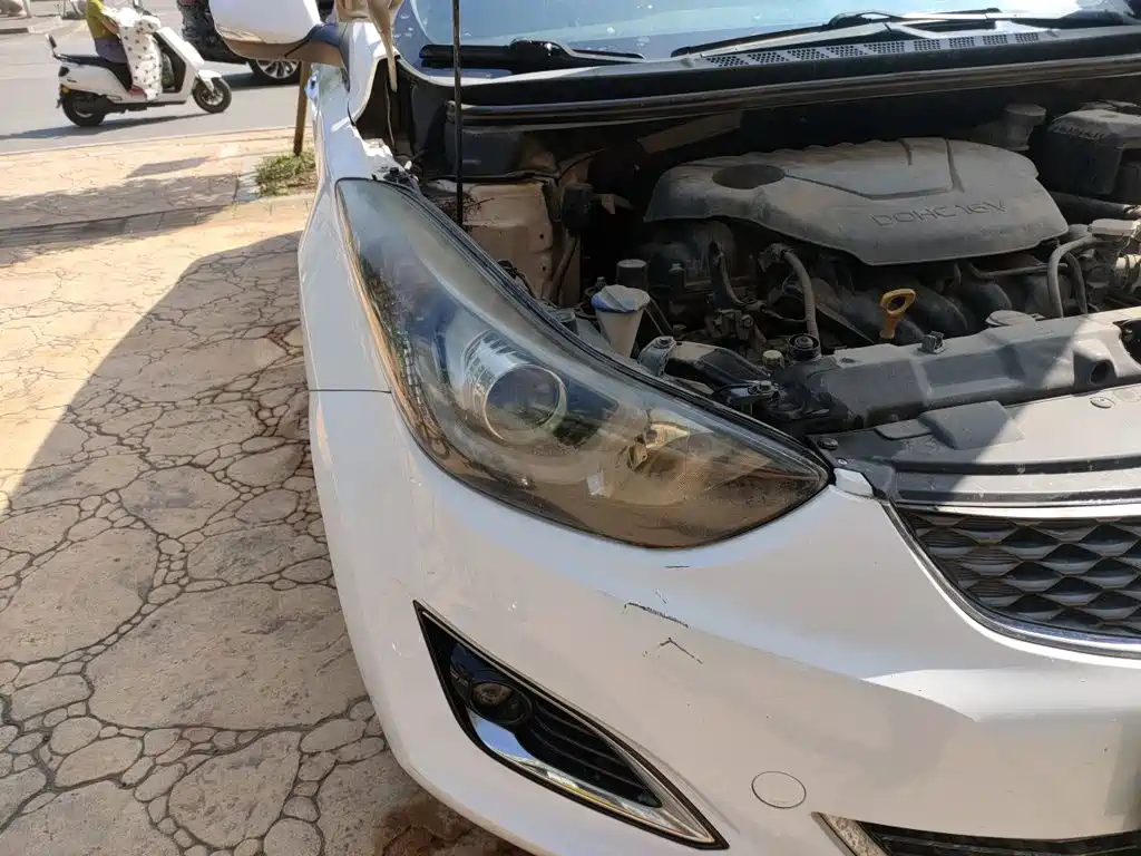 Hyundai Elantra 2016
