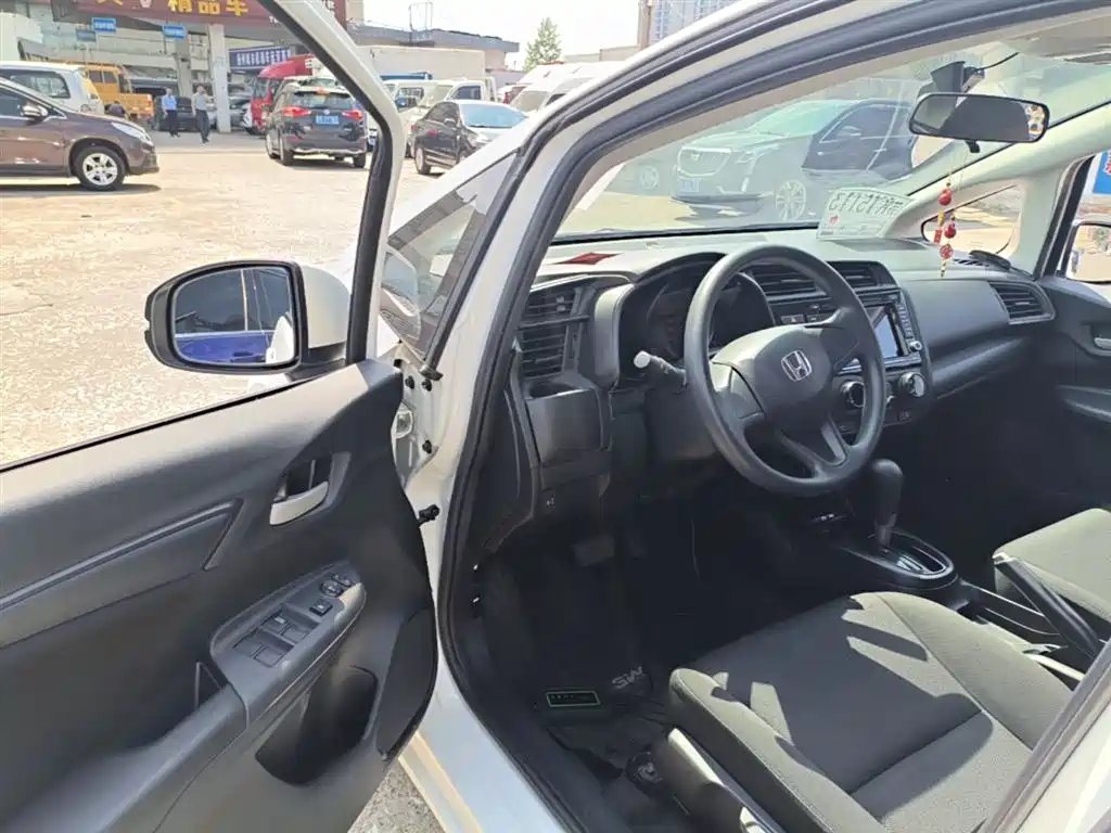 Honda Fit 2019 — фото 16