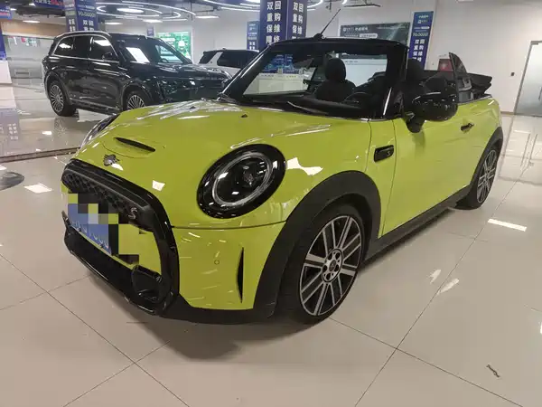 MINI MINI 2023