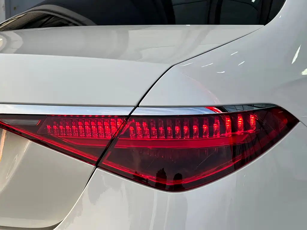 Mercedes-Benz S-Class 2023 — фото 13