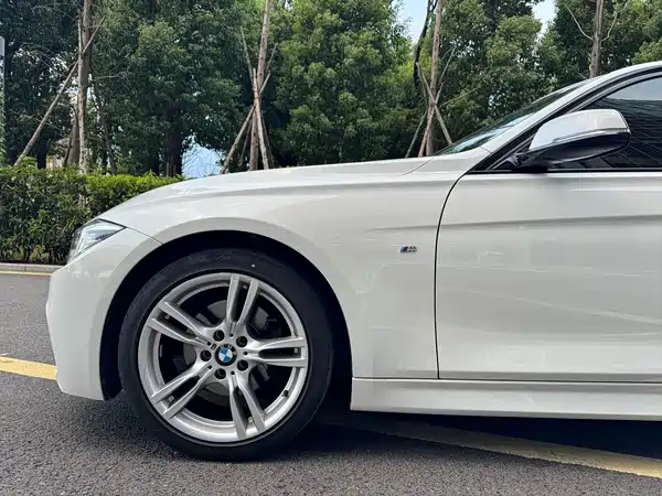 BMW 3 Series 2018