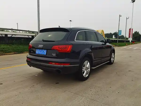 Audi Q7 2012