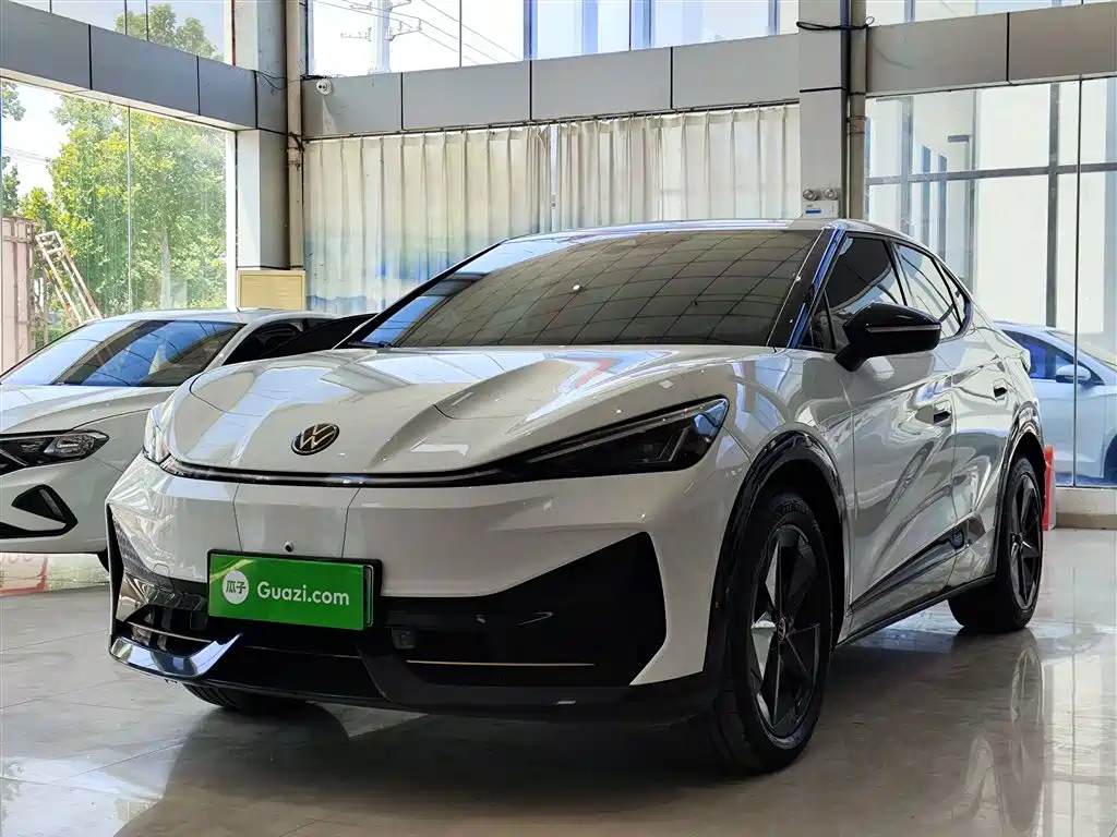Volkswagen 06 2025