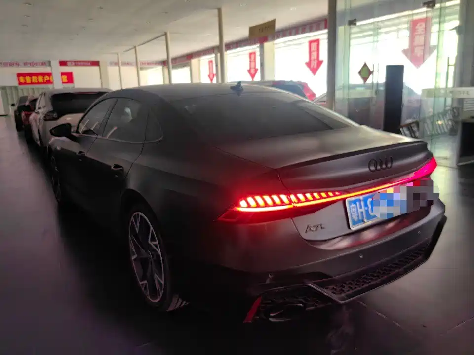 Audi A7L 2024 — фото 3