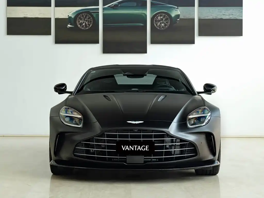 Aston Martin V8 Vantage — фото 3