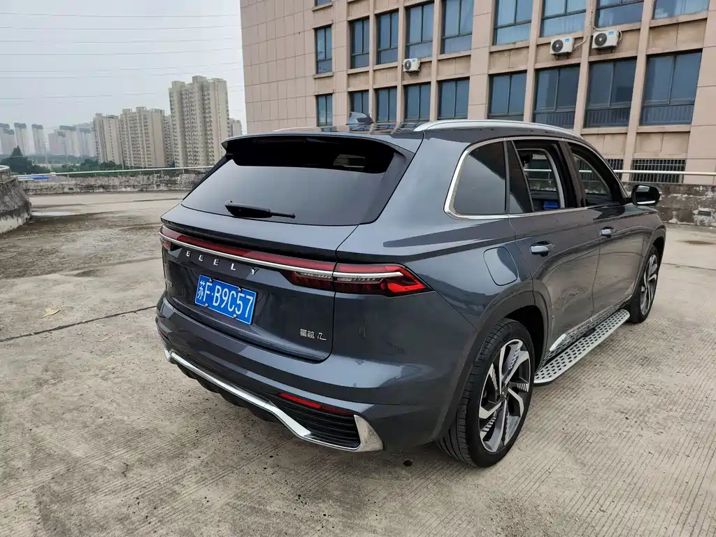 Geely Xingyue L 2023 — фото 4