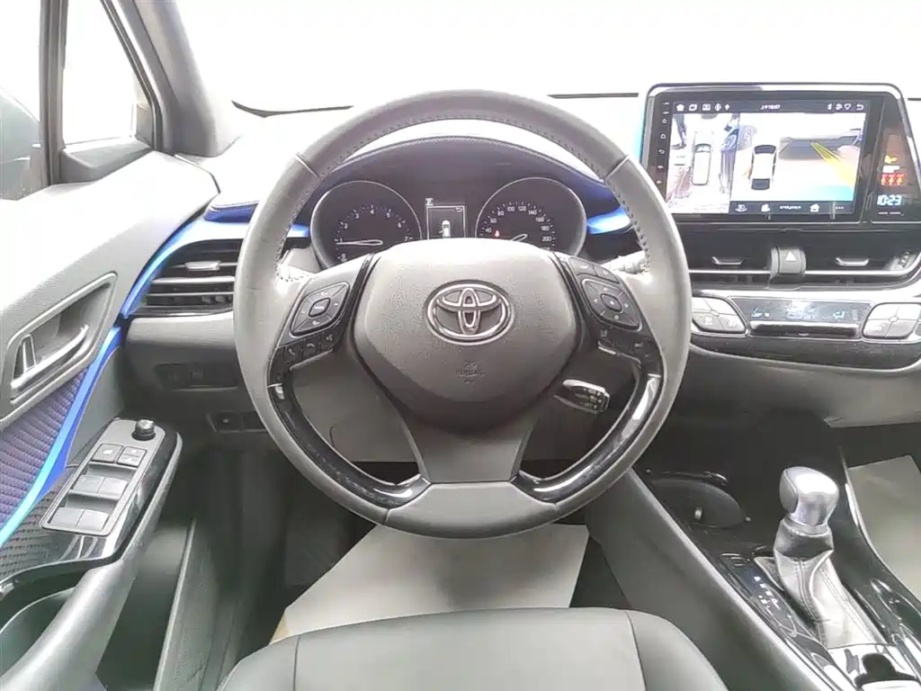 Toyota IZOA 2019 — фото 11