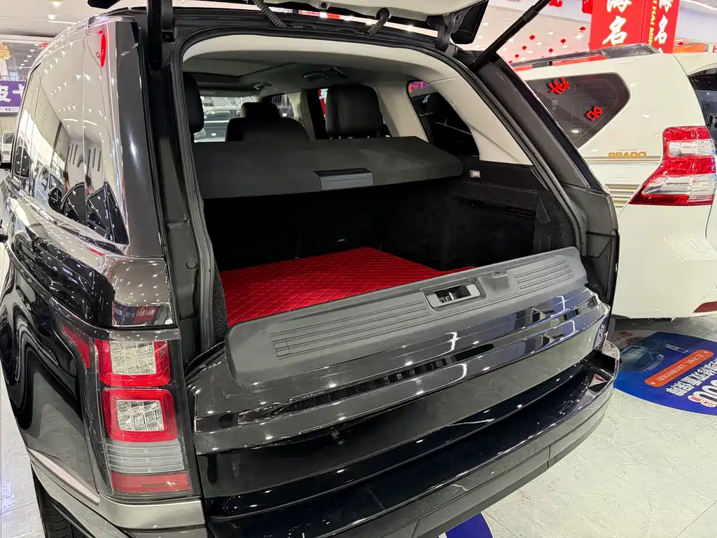 Land Rover Range Rover 2018 — фото 15