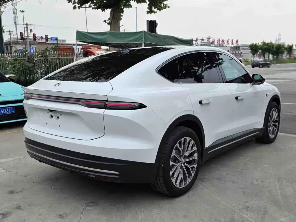 NIO EC6 2025