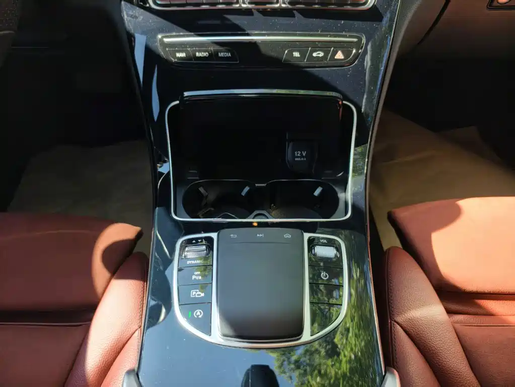 Mercedes-Benz C-Class 2019