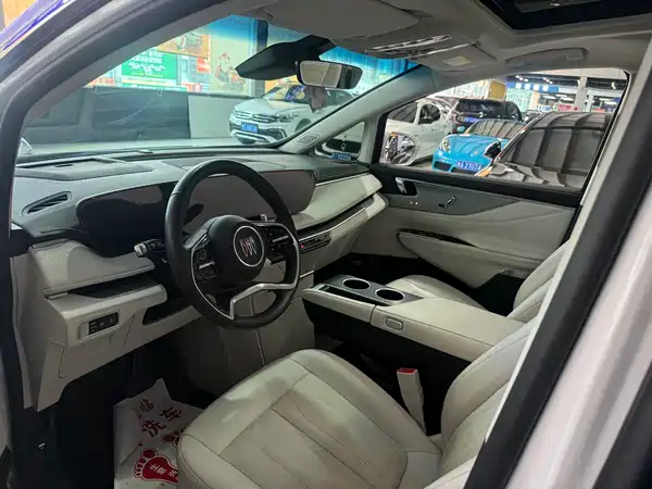 Buick GL8 New Energy 2024