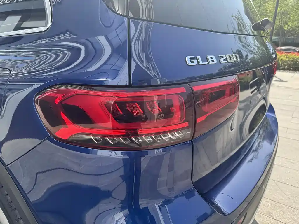 Mercedes-Benz GLB 2021 — фото 17